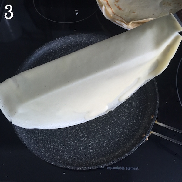 How to Make Basic French Crepes Step-by-Step