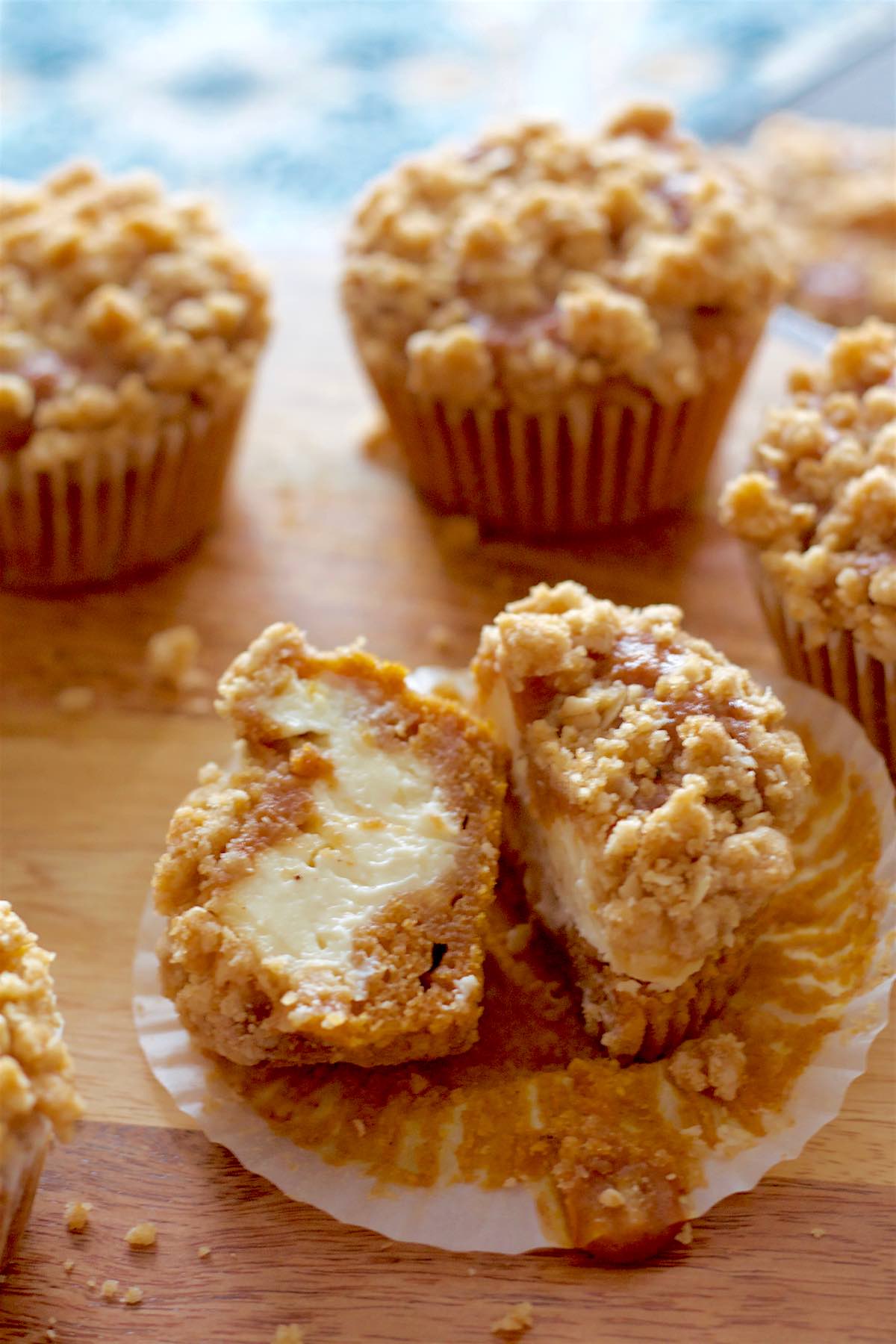 InsideOut Pumpkin Muffins bakeologie