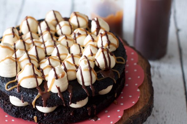 Chocolate Peanut Butter Cake | www.SpoonfulOfButter.com