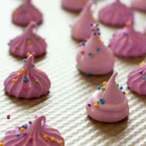 Meringue Kisses | www.SpoonfulOfButter.com