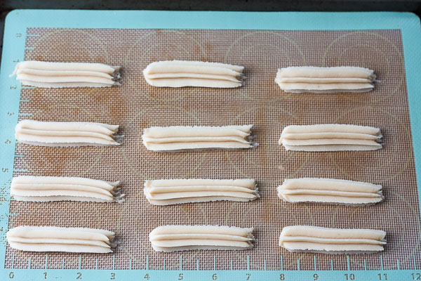Step-by-Step How to MakeViennese Butter Biscuits | www.SpoonfulOfButter.com