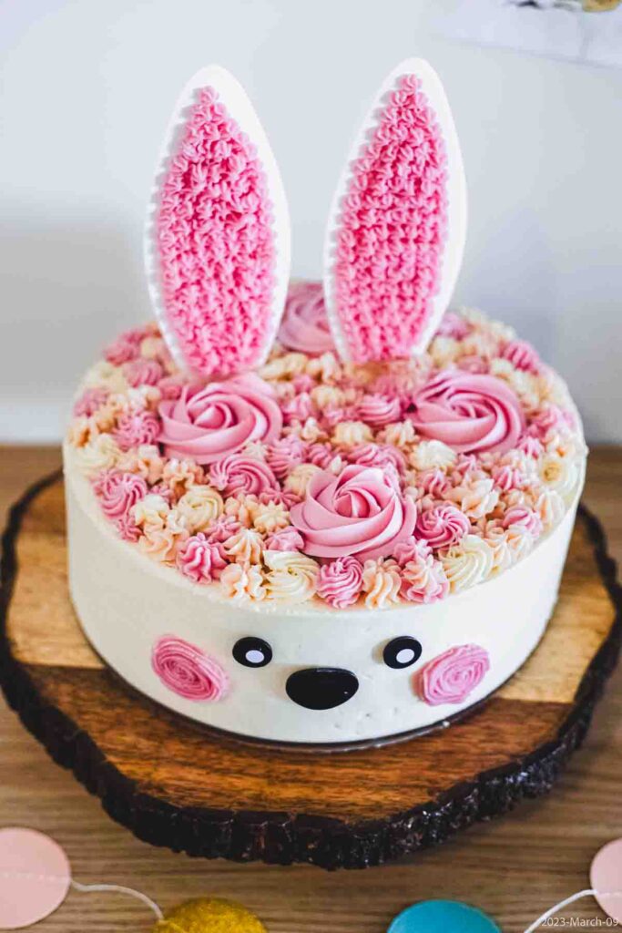 vanilla cake bunny themed