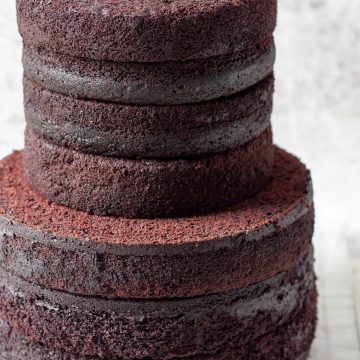 6-inch and 8-inch sturdy chocolate cake for stacking